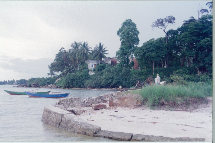 Cambodia-Sianoukville-1995_036