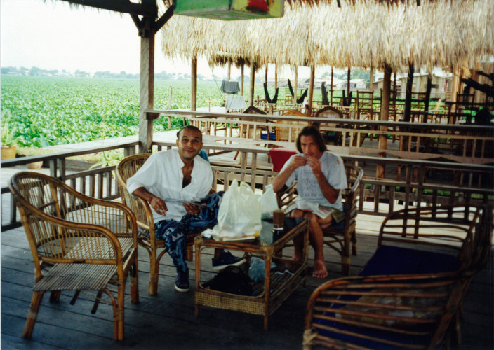cambodia-phnom-penh-1995_060