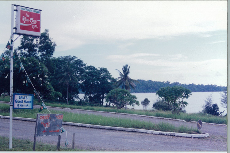 Cambodia-Sianoukville-1995_018