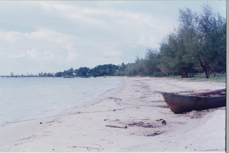 Cambodia-Sianoukville-1995_033