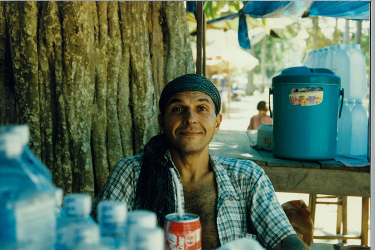 Cambodia-SiemReap-1995_035