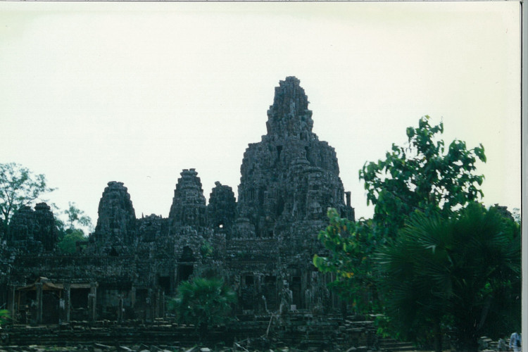 Cambodia-SiemReap-1995_050