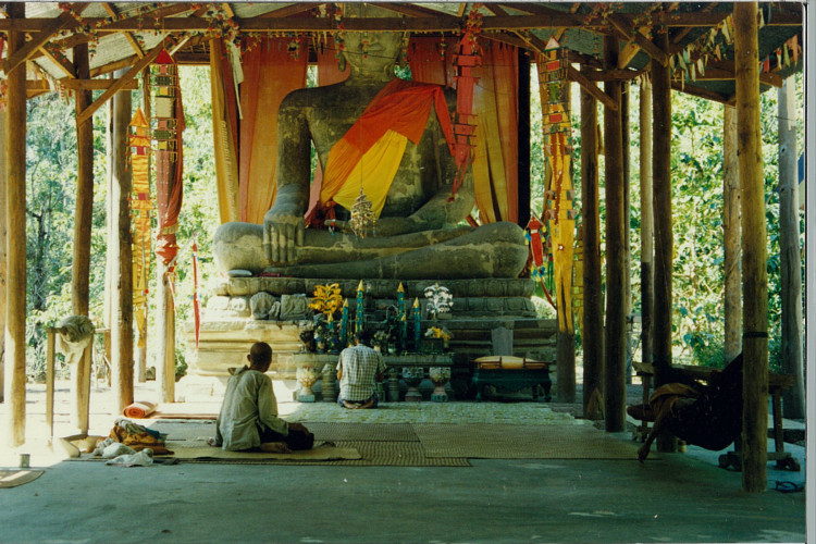 Cambodia-SiemReap-1995_072