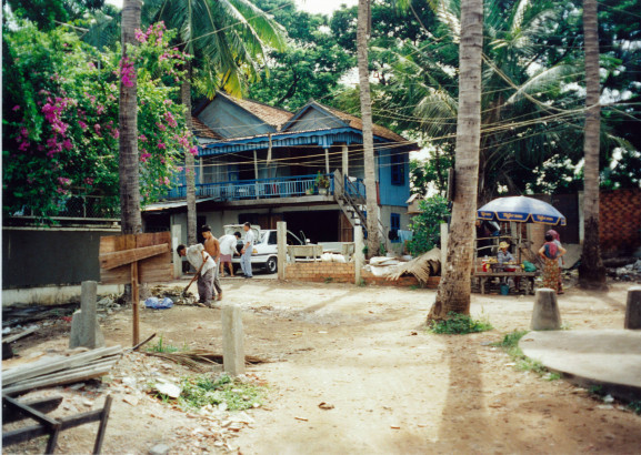 Cambodia-SiemReap-1995_077