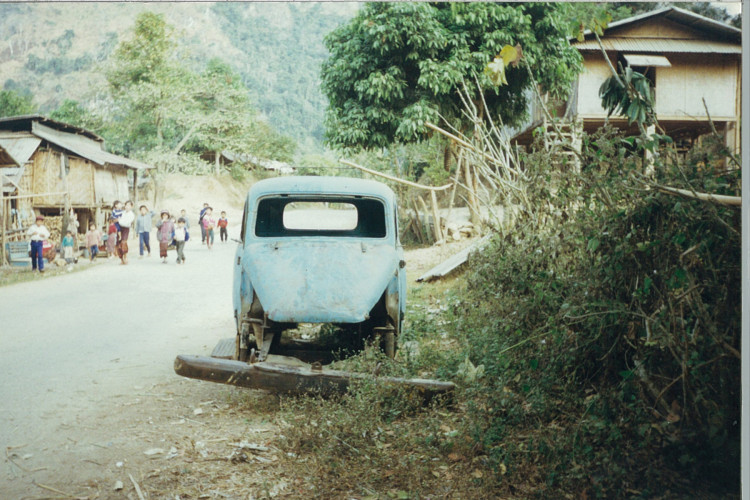 laos1995_073
