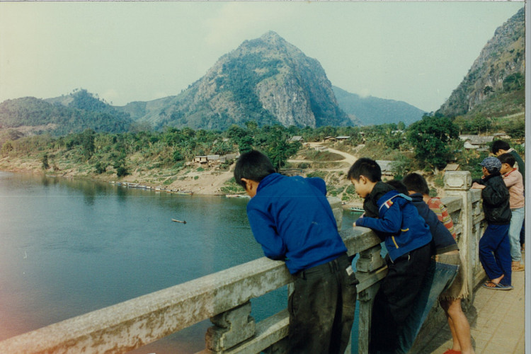laos1995_115